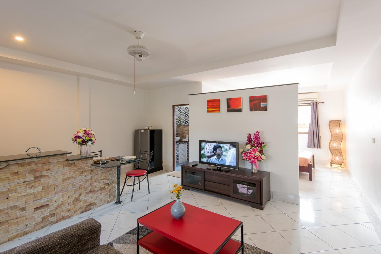 Tananza Resort & Homestay Phuket Nai Harn Zewnętrze zdjęcie